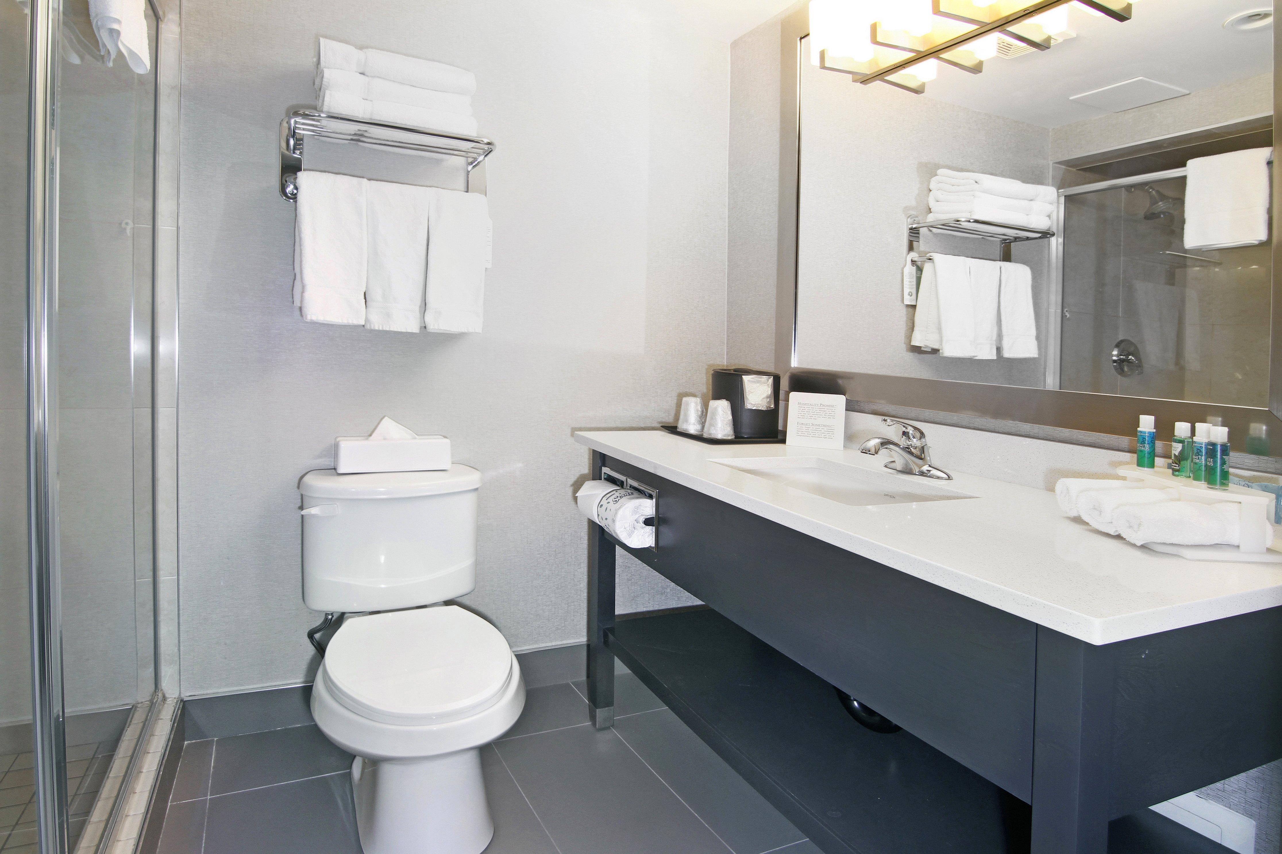 Holiday Inn Express And Suites Calgary By Ihg Kültér fotó
