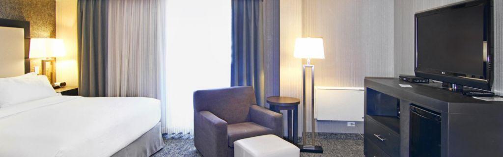 Holiday Inn Express And Suites Calgary By Ihg Kültér fotó