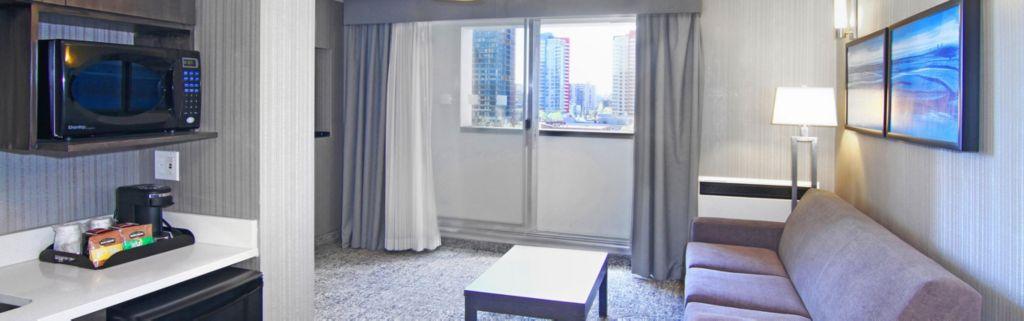 Holiday Inn Express And Suites Calgary By Ihg Kültér fotó