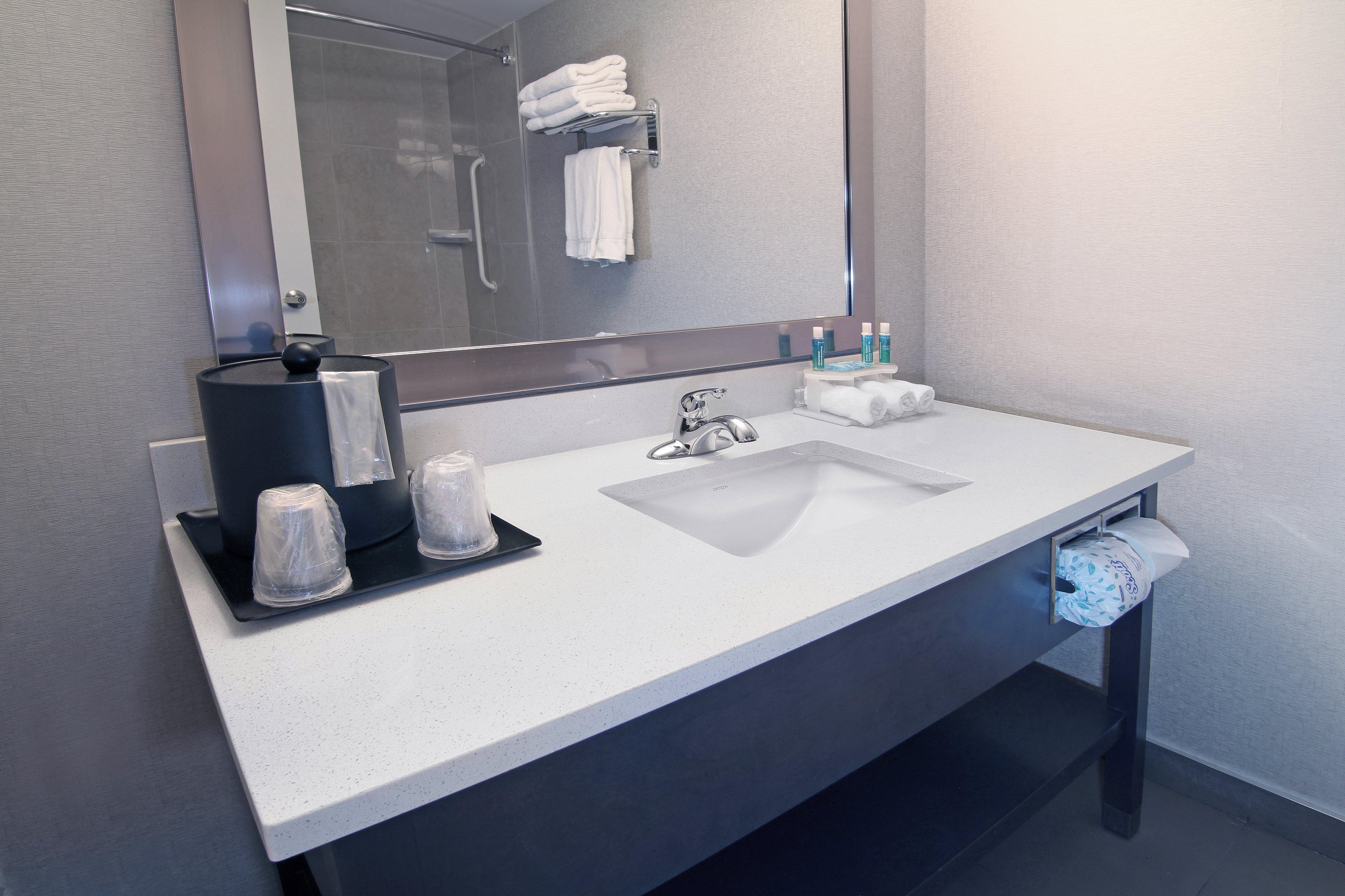 Holiday Inn Express And Suites Calgary By Ihg Kültér fotó